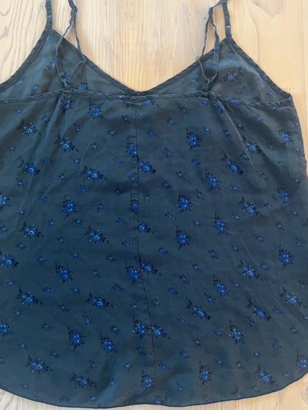 Wilfred 100% Silk Dark Teal Floral Camisole - Picture 10 of 16